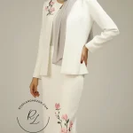 roseland-homepage 5 کت و دامن مجلسی زنانه رنگ سفید با طرح گل لاله بهاری صورتی بر روی کت و دامن